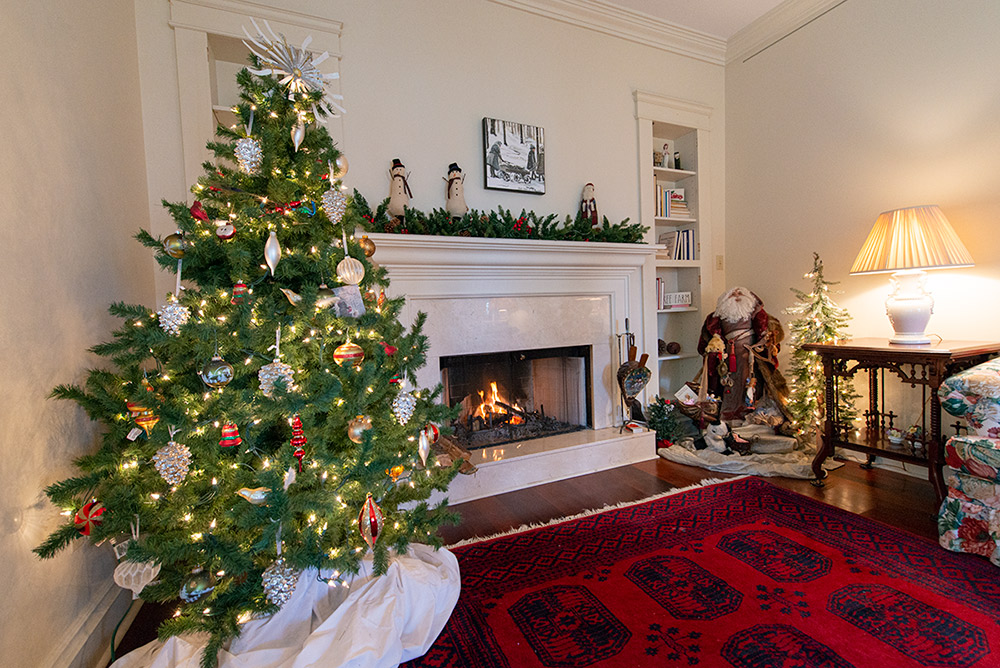 Heartland Christmas - Beulah Camp