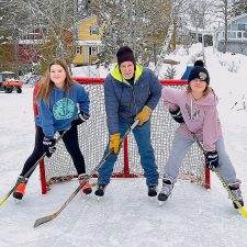 Pond Hockey