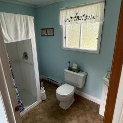 Jones Cottage Bathroom